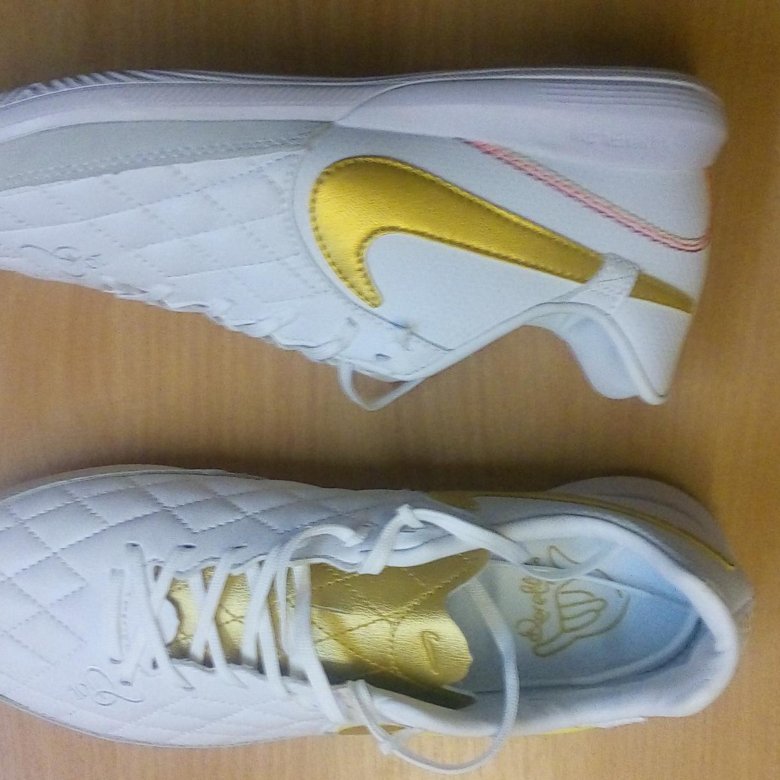 Nike Tiempo Lunar Legend Pro R10 IC 3 500 2 2020