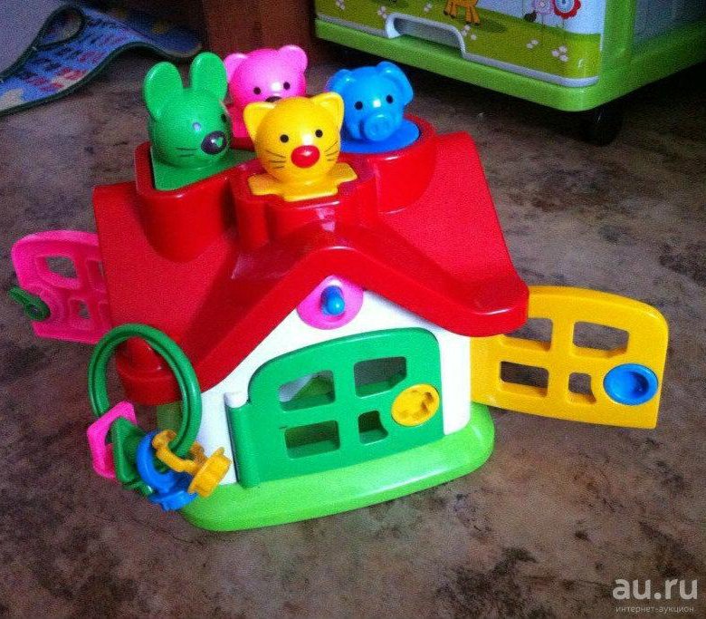 Домик сортер музыкальный. Игрушка домик развивающий для детей. Игрушка теремок музыкальная. Музыкальная ферма игрушка. Подвеска музыкальная домик.