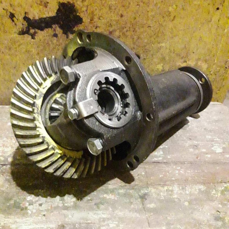 Редуктор заднего моста – купить в Тюмени, цена 3 000 руб., продано 20 ...