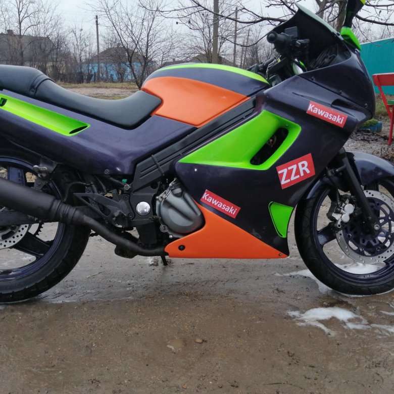 Kawasaki ZZR 250 неоновая подсветка