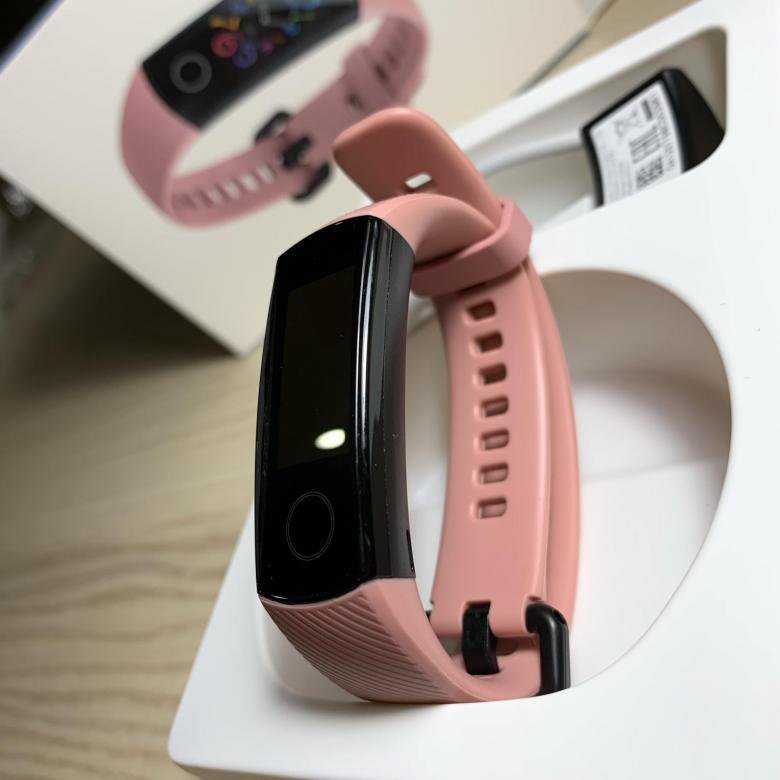 Honor band 5 как снять Умный браслет HONOR band 5 - купить в Екатеринбурге, цена 1 500 руб., продано 10