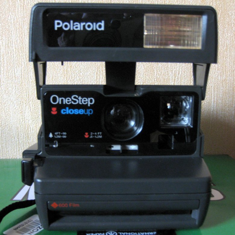 Polaroid 600 plus