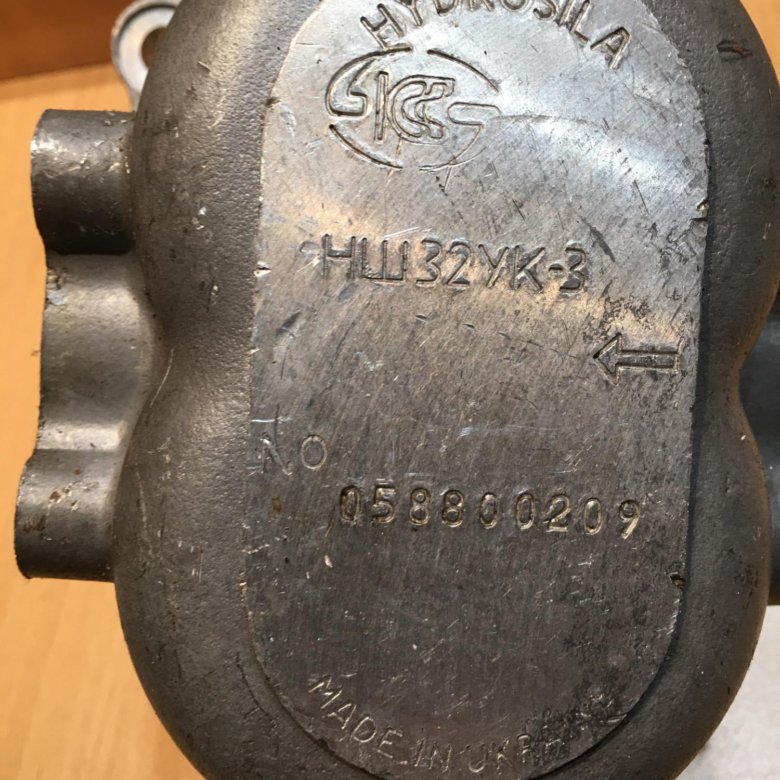 Насос нш 10у-3л. Насос шестеренчатый нш32 левый. Какова вращения нш. Нш 32 левого вращения. Нш-32 левый маркировка.