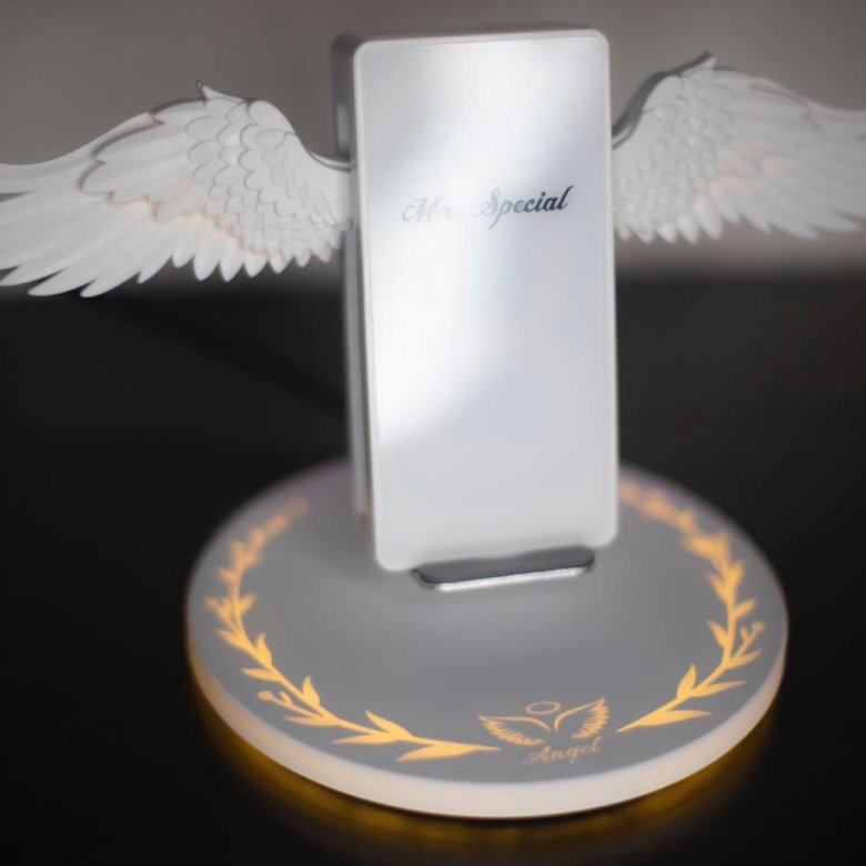 беспроводная зарядка с крыльями ангела. беспроводной зарядник с крыльями. беспроводная зарядка для iphone крылья ангела. крылья подзарядка. беспроводная зарядка с крыльями ангела.