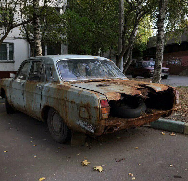 Как выглядит ржавая машина Волга - купить в Краснодаре, цена 650 руб., продано 10 февраля 2020 - Запчасти