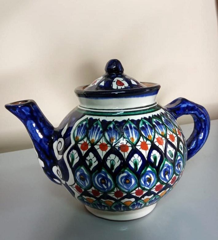 Узбекский чайник. Узбекский антикварный чайник. Старинные чайники Узбекистана. Старые чайники узбекские.