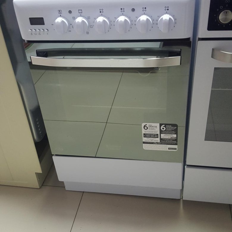 Ariston h2o. Hotpoint-Ariston h5v56. Электрическая плита Hotpoint-Ariston h5v56. Плита Хотпоинт Аристон электрическая стеклокерамика. Плита электрическая Аристон с духовкой.