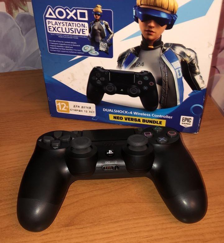 Ps4 dualshock v2. Dualshock 4 v2 черный. Джойстик ps4 Dualshock. Пс4 джойстик Fortnite. Геймпад PLAYSTATION Dualshock v2 Black + Fortnite (CUH-zct2e).