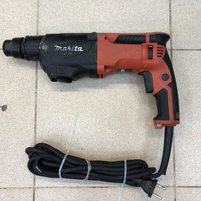 Озон перфоратор макита. Перфоратор Makita m8701. HR 8701 Makita. Перфоратор Макита 2020. Макита перфоратор 21 джоулей.