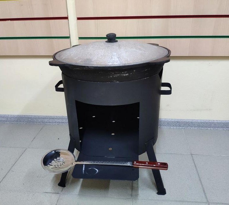 120. пек 8. казан с шумовкой и половником. пек 8. мотор печки от ваз 08.