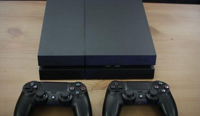 Приставка 22. Ps4 fat 2 геймпада. Ps4 fat 2 геймпада прошитая. Полный комплект ПС 4 фэт VR. Матовая ПС.