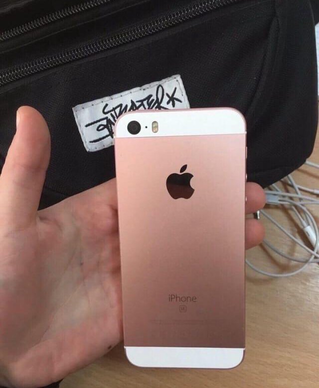 Айфон se 64 москва. Айфон се 64 ГБ. Iphone 5se 64gb. Айфон се 2016 64гб. Айфон se 2016 64 ГБ.