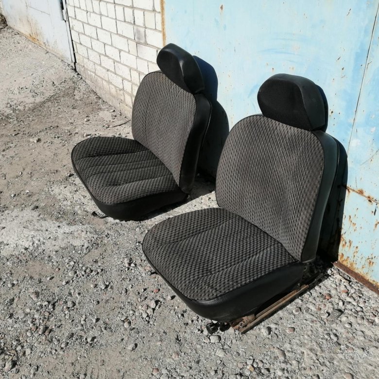 Сидения 2106 купить. Сиденья ВАЗ 2106. ВАЗ 2106 переднее сидение. Сиденье переднее левое ВАЗ 2106. Передние сиденья ВАЗ 2106.