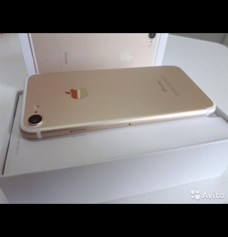 Iphone 7 gold. Iphone 7 gold. Iphone 7 rose gold. Золотая семёрка айфон. Айфон 7 голд 32.