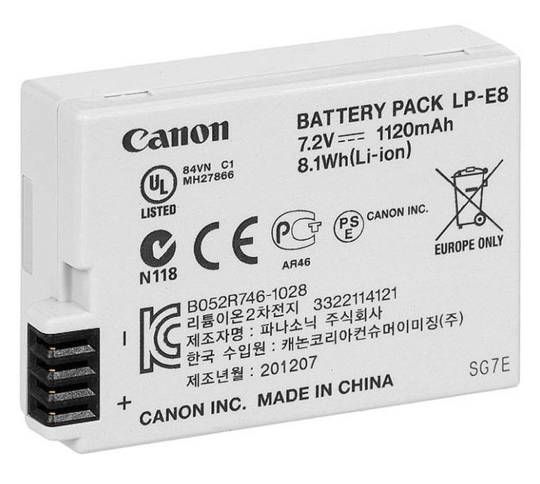 Canon battery pack. Canon Battery Pack LP-e8. Canon 650d аккумулятор. Батарея для фотоаппарата Canon 600d. Canon Battery Pack LP-e8 Фотографирование.