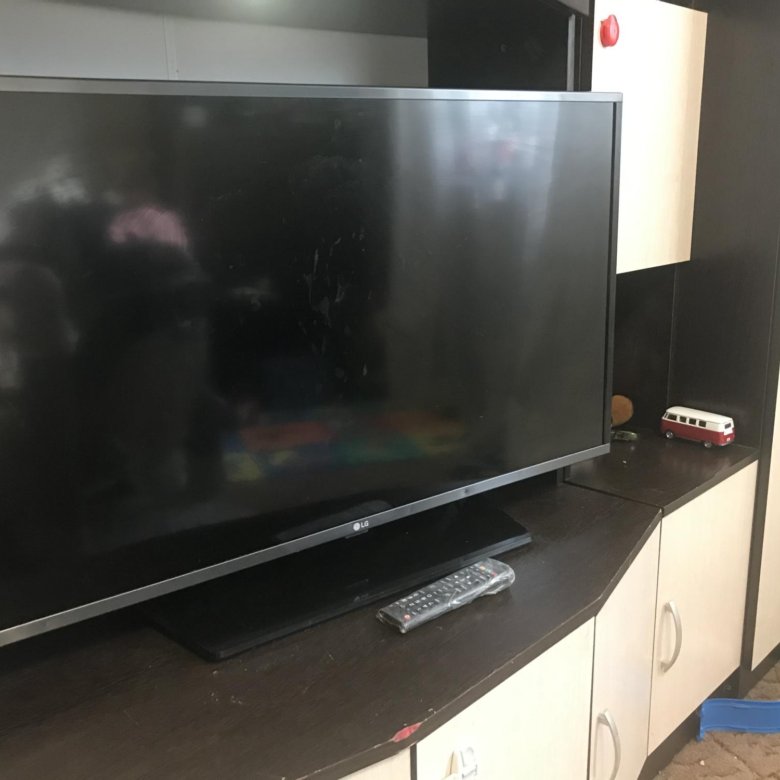 Телевизор LG ,40 дюймов, экран требует ремонта – купить в Москве, цена ...