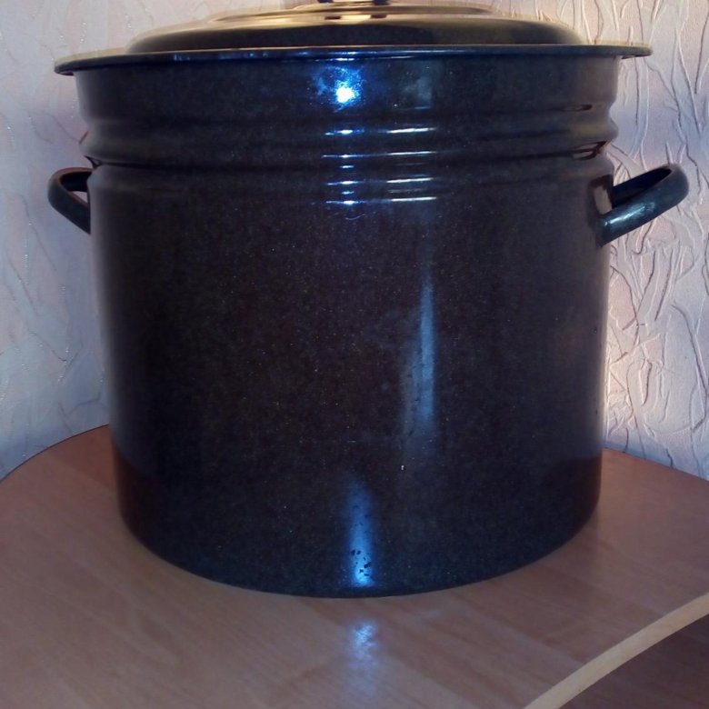 Эмалированный бак 20 литров. Кастрюля эмалированная 40 литров 2000 тш кон. Кастрюлю 30 литров эмалированную. Эмалированная кастрюля 50 литров. Кастрюля 9 литров 2с200.