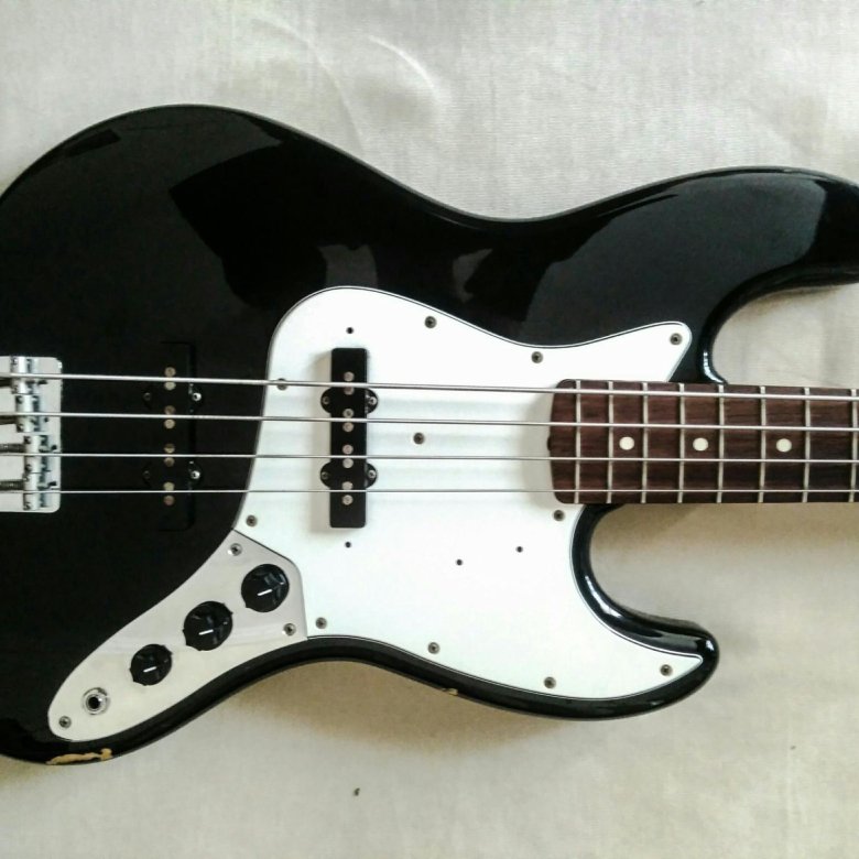 Авито фендер стратокастер цена. Электрогитара fender standard telecaster left-hand. Фендер авито. Фендер стратокастер 2010. Fender american deluxe jazz bass.