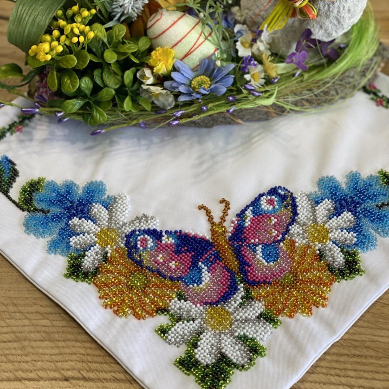 Салфетка вышита бисером(Чехия) – купить в Москве, цена 1 500 руб., дата ...