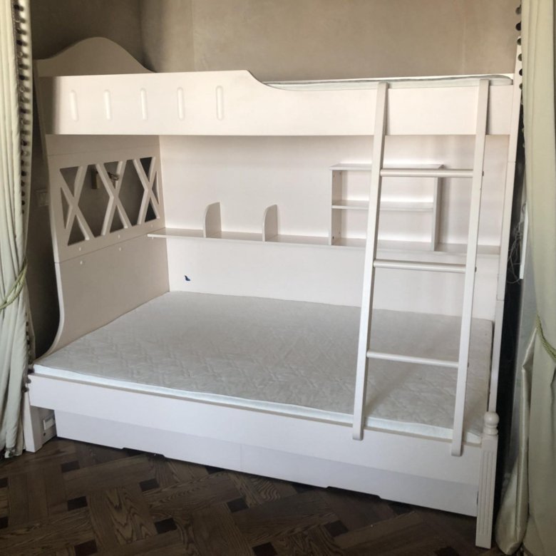 Двухэтажная детская кровать – купить в Москве, цена 20 000 руб ...