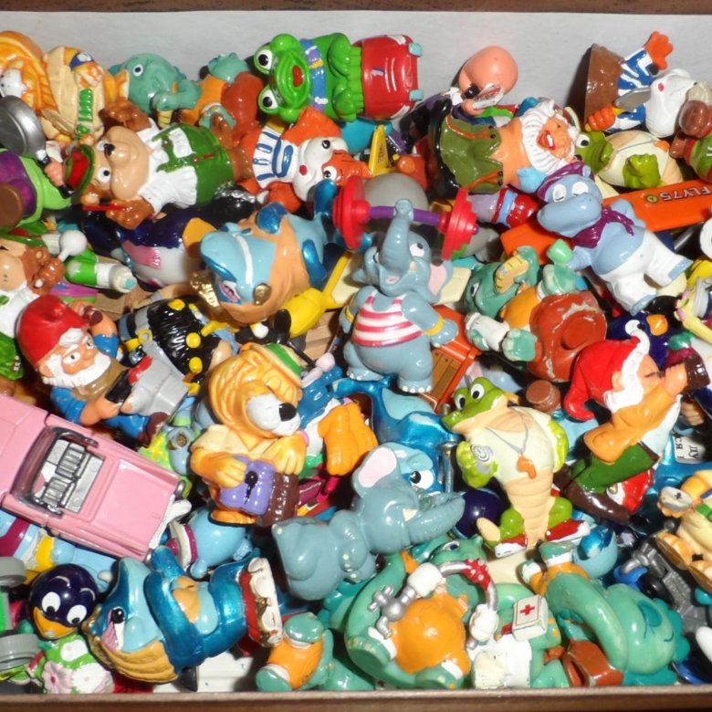Игрушки из киндера 90 х. Игрушки из киндеров 90-х. Игрушки Киндер сюрприз 90-х. Коллекция игрушек Киндер сюрприз 90-х. Коллекции игрушек из Киндер сюрприза 90-х.