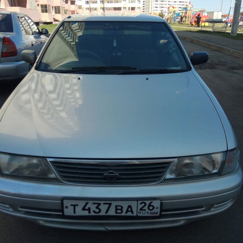 Nissan Sunny 1997. Санни 92 года.