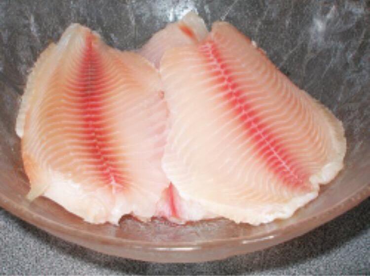 Филе трески eurofish. Треска дальневосточная пбг 300 600 фас. Рыбное филе без костей. Филе рыбы без костей. Филе трески экор.