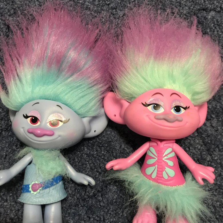 Тролли лепка. Тролли из теста. Розочка из троллей из пластилина. Тролли из теста. Торт тролли розочка.