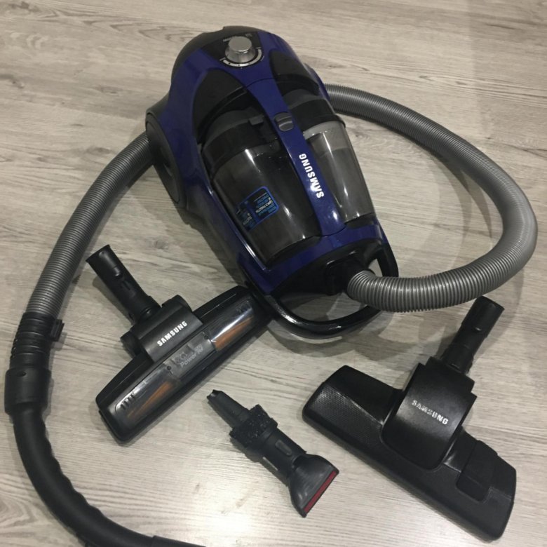 Сгорел пылесос samsung. Пылесос самсунг 4520 двигатель. Сгорел пылесос. Убитый пылесос. Сгорел пылесос.