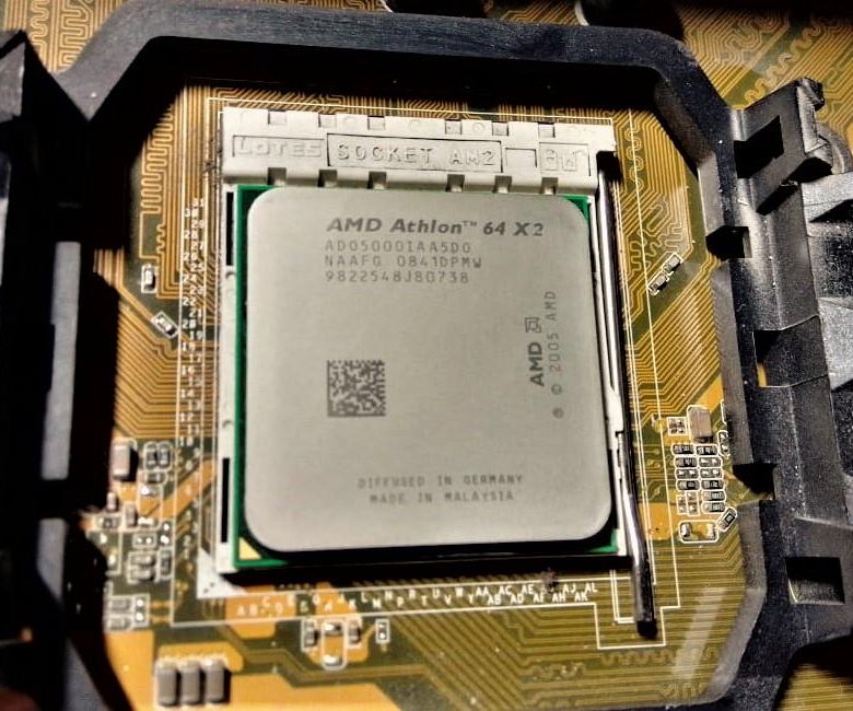 Athlon 64 x2 сокет. Athlon x2 Windsor. EPYC 4004 для сокета am5. Duron процессор на am2. Процессор под 71 сокет с 9 ядрами.