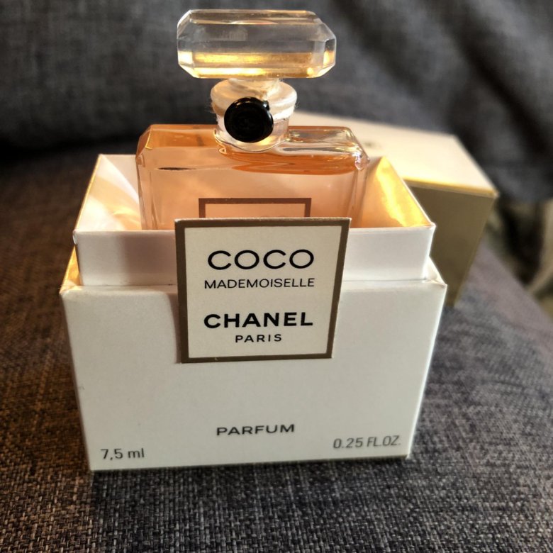 Парфюм Chanel 5 Винтаж маленький флакон. Батч код на Шанель мадмуазель. Духи Шанель Винтаж масло. Туалетная вода мадмуазель с девушкой на коробке.