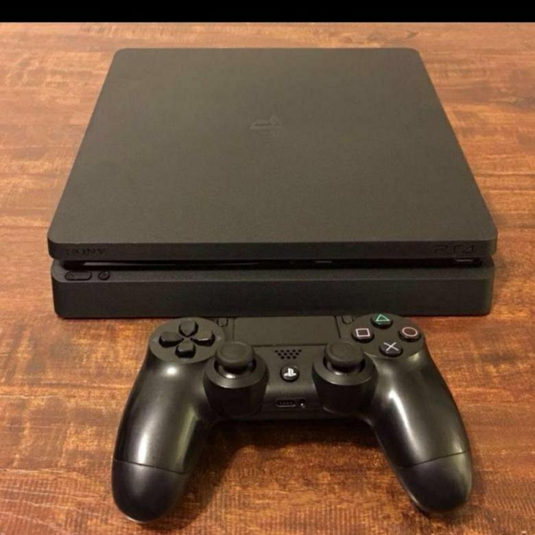 Sony playstation 4 slim фото