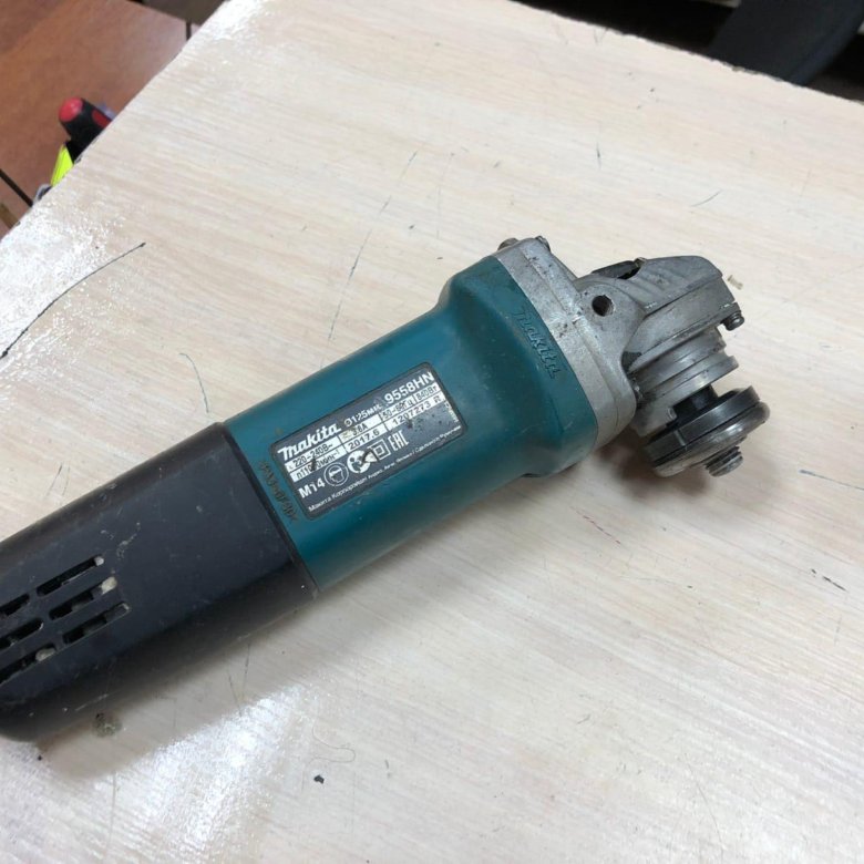 Ушм makita 840 вт. Makita 9558hn. УШМ Makita 9558hn. Болгарка Makita 9558 HN. Ремонт Макита 9558.