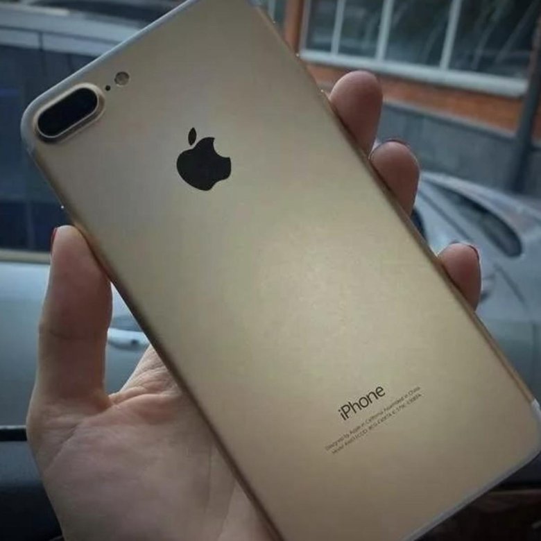 Iphone 7 plus gold. Айфон 7 Plus золотой. Айфон 7 плюс 128 ГБ золотой. Айфон 7 Голд фото. Iphone 7+ белый б/у.