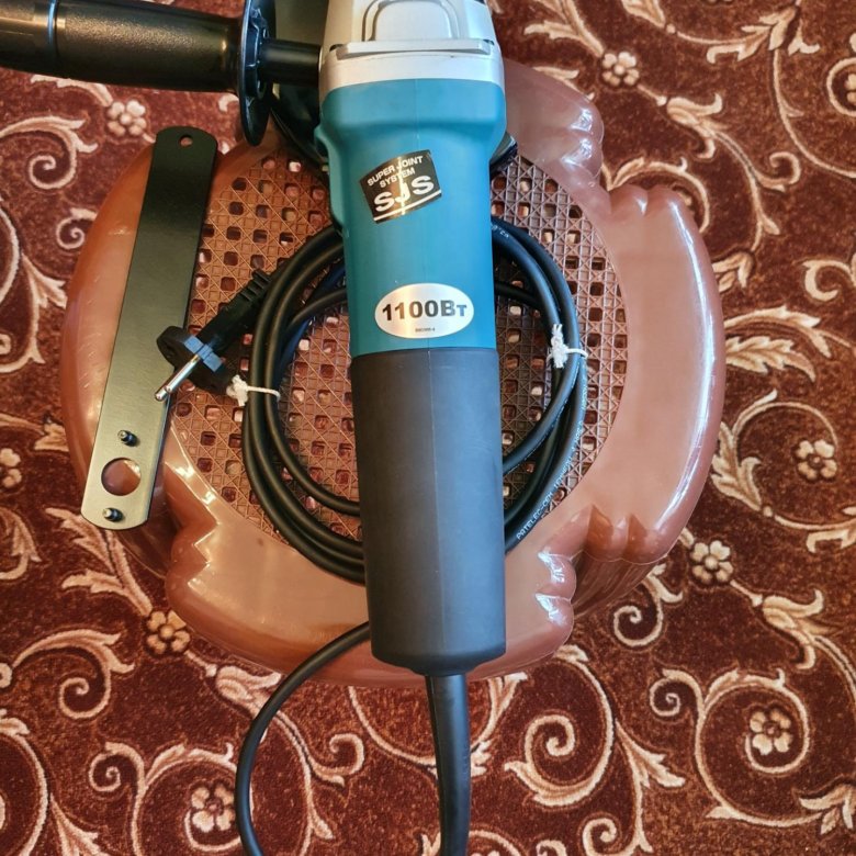 Болгарка Makita 9565H, 1100 Вт, 125 мм – купить в Москве, цена 5 000 ...