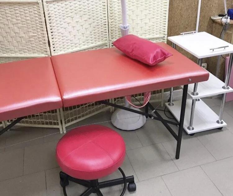 Кушетка для косметолога – купить в Москве, цена 2 990 руб., истекает ...