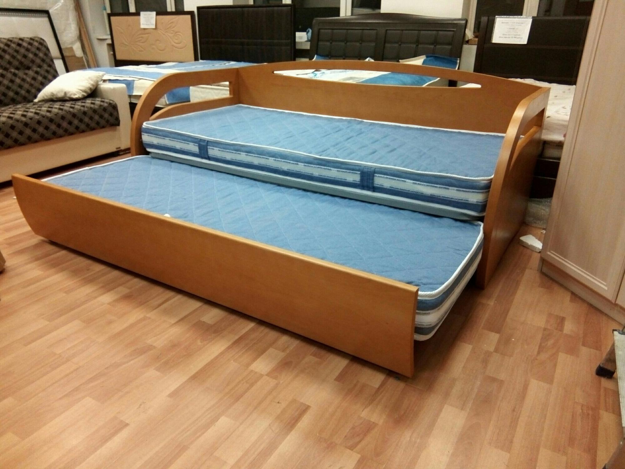 Кровать Вега Донго с дополнительным спальным местом