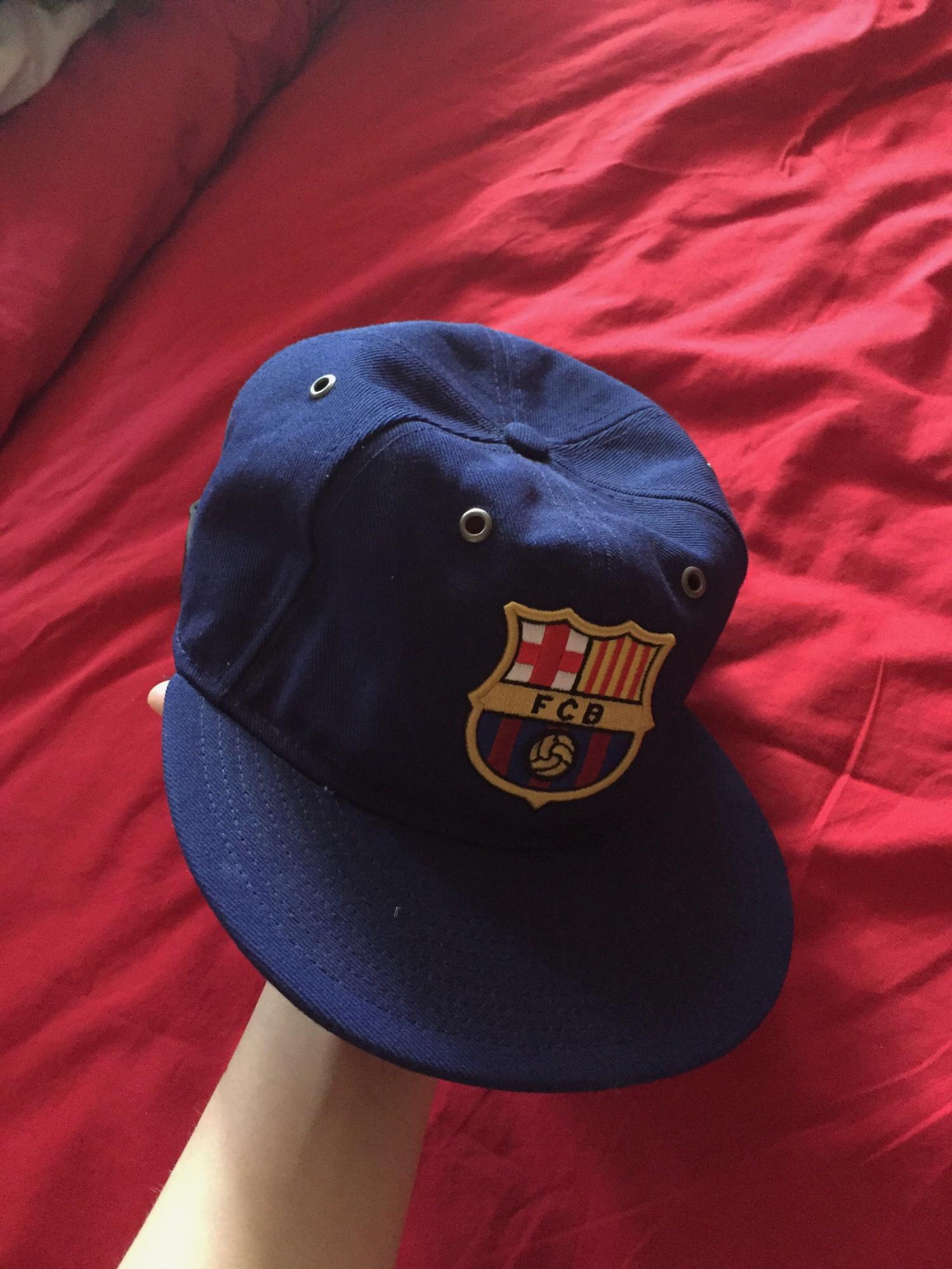 Кепка барсы. Бейсболка adidas fc barcelona. Кепка барсы. Кепка барсы. Кепка ак барс хоккей.