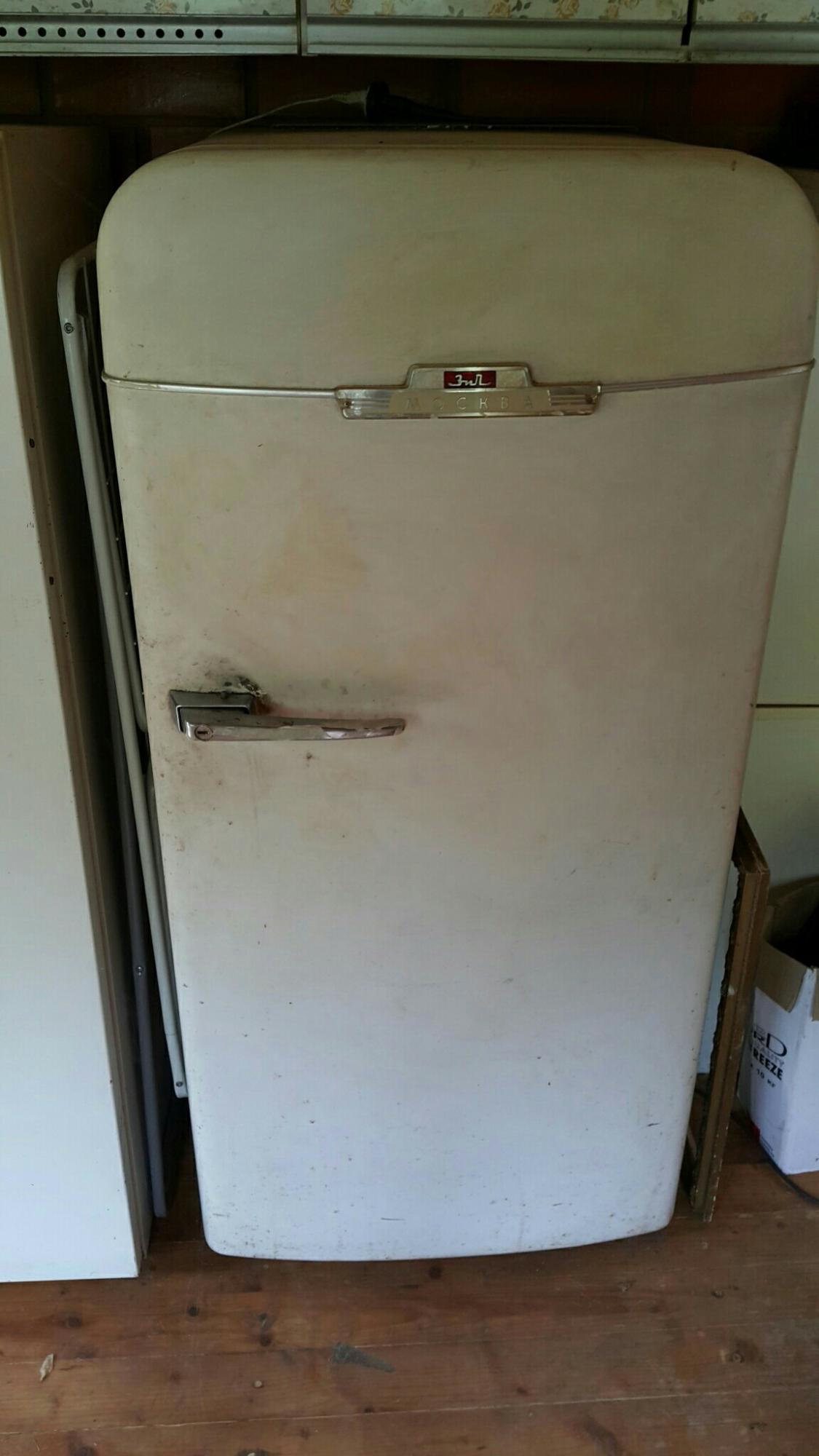Холодильник ЗИС 1954
