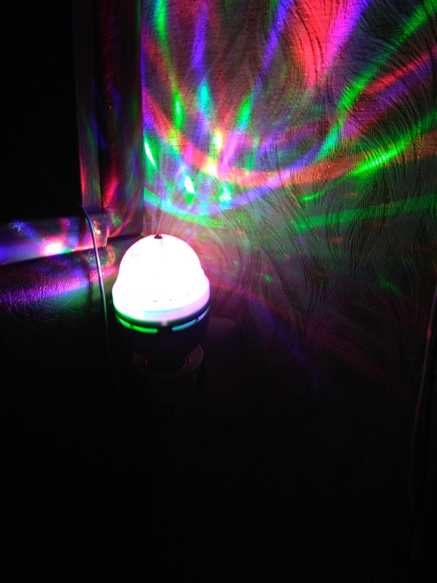 Ультрафиолетовая лампа на прокат в Краснодаре. Прокат ламп