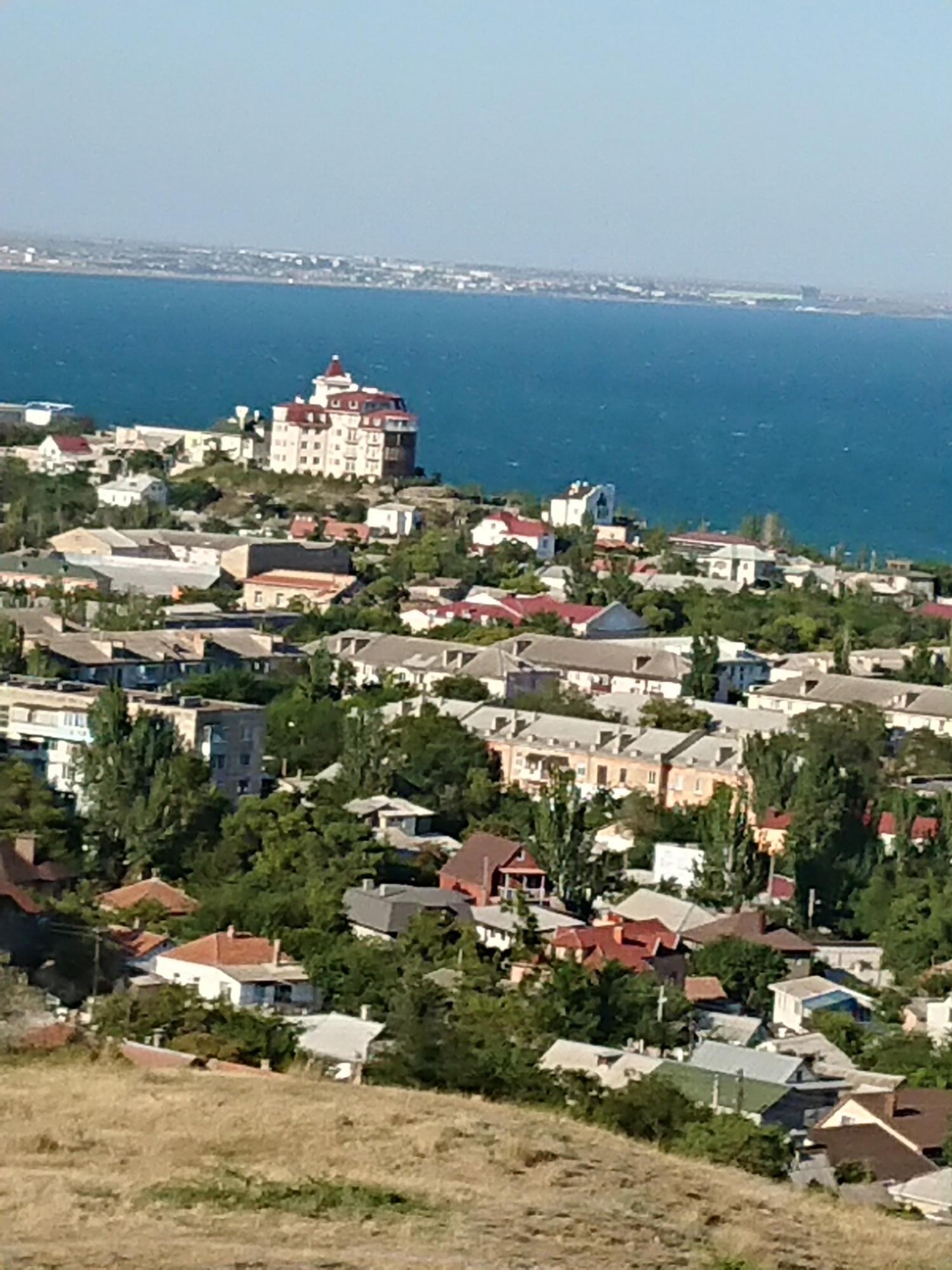 Земля феодосия. Дом республика крым, феодосия. деревня виноградное крым феодосия. авито феодосия.