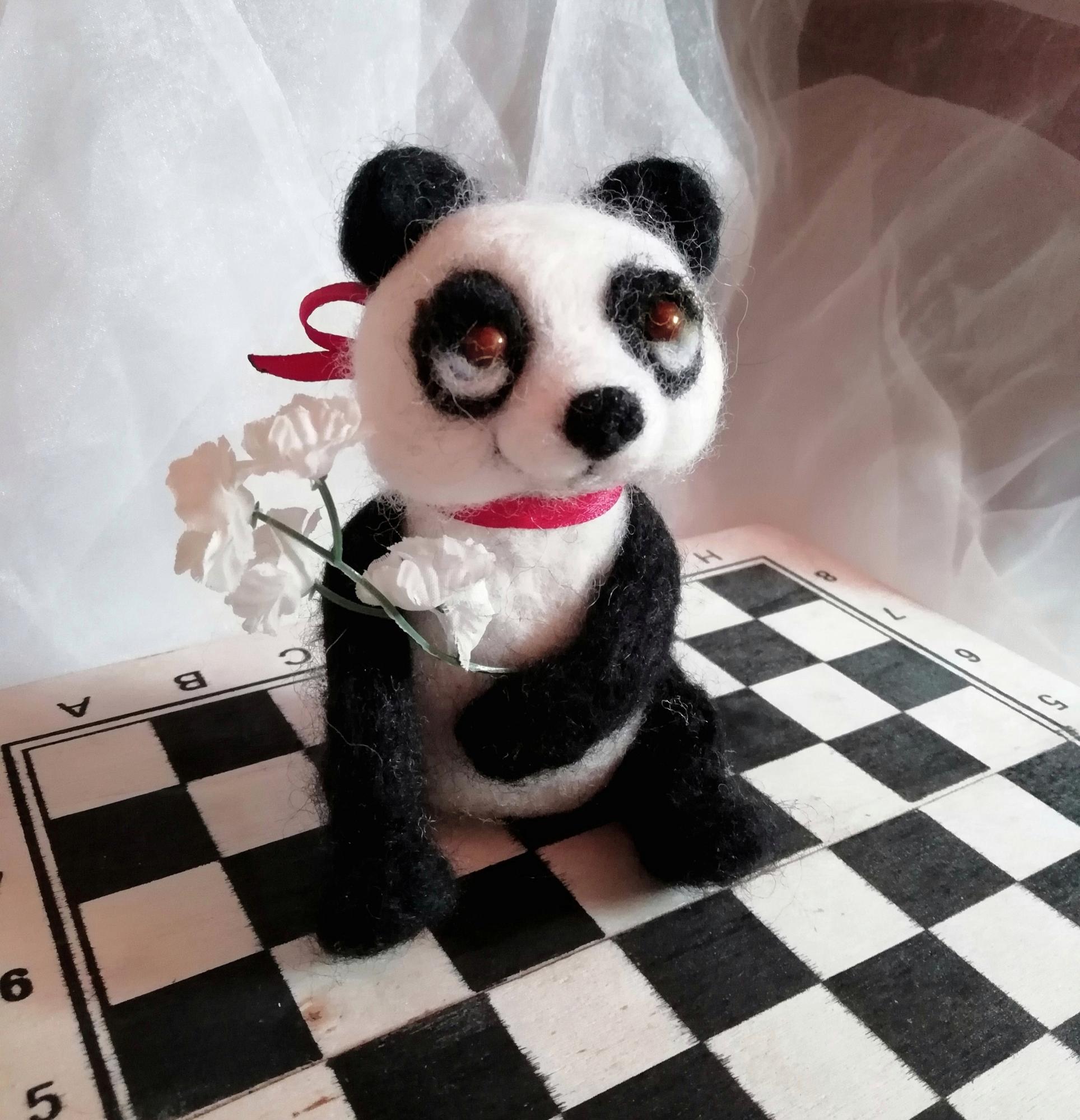 89030027853 Интерьерная валяная игрушка панда