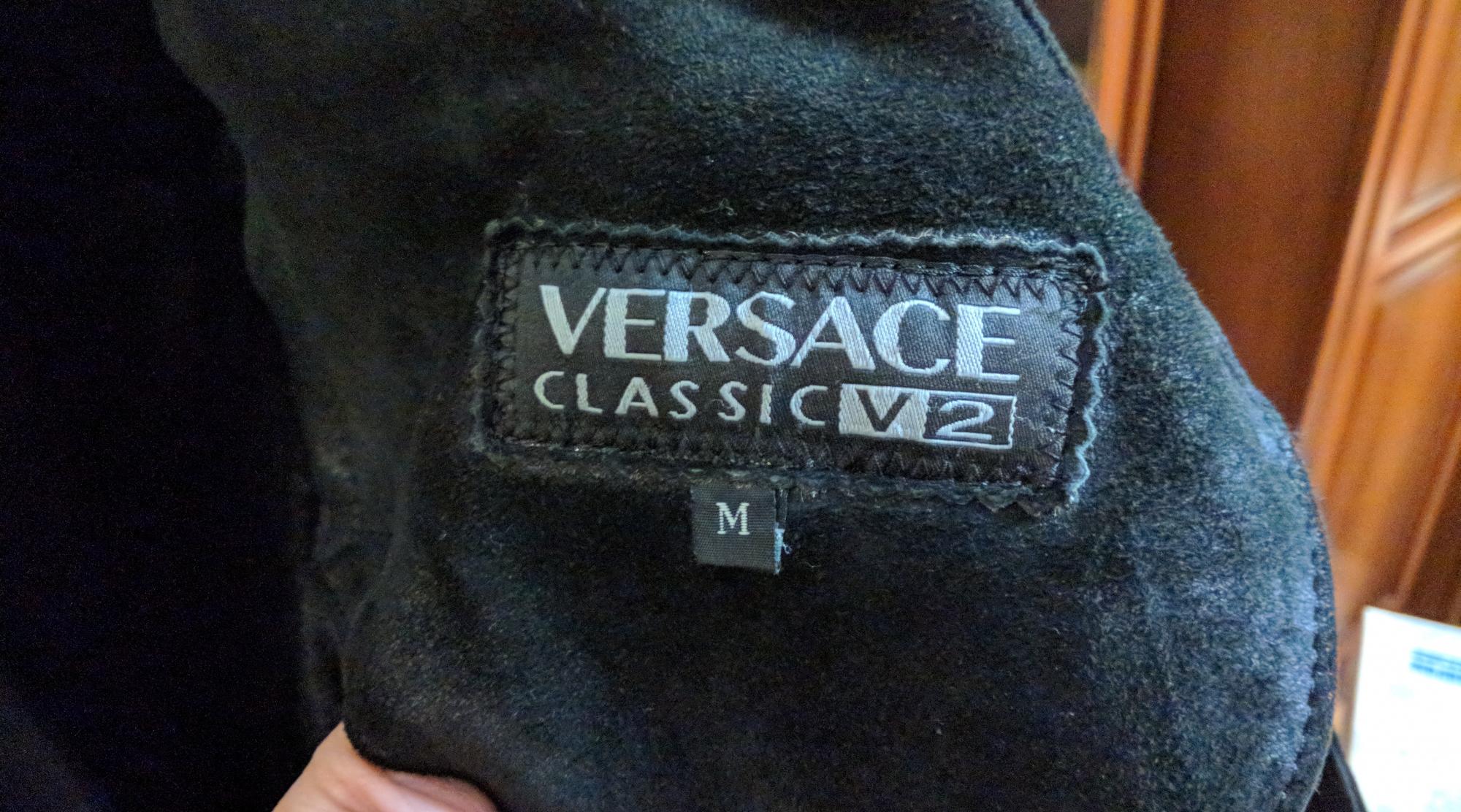 Versace Classic v2 этикетка