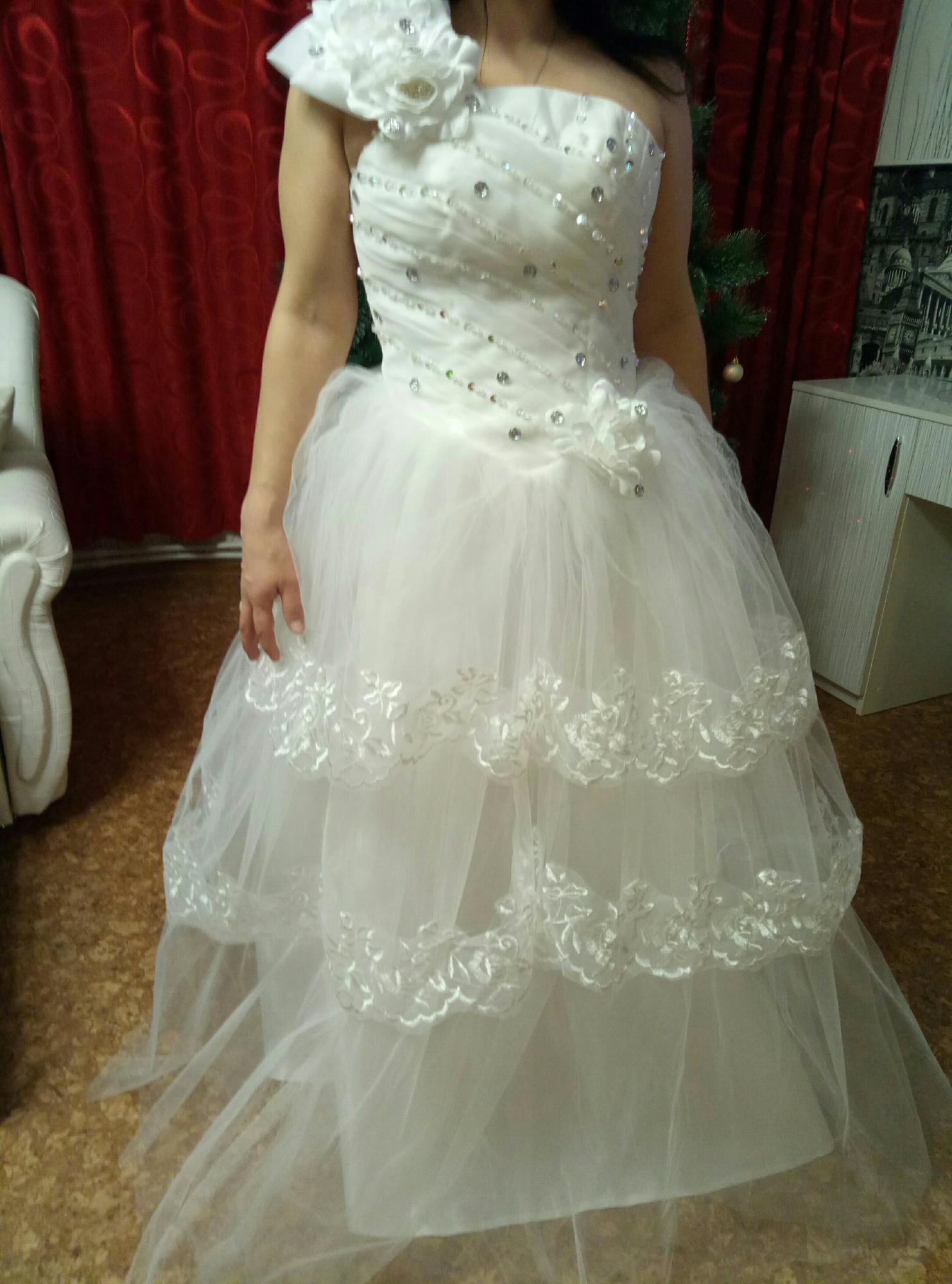 Свадебные платья Астрахань прокат