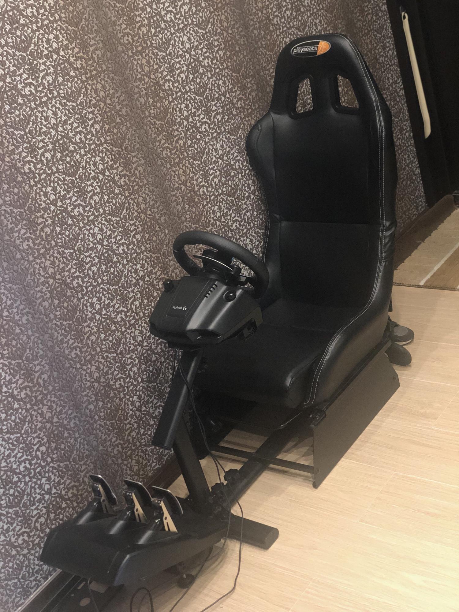 Кресло для руля Logitech g29