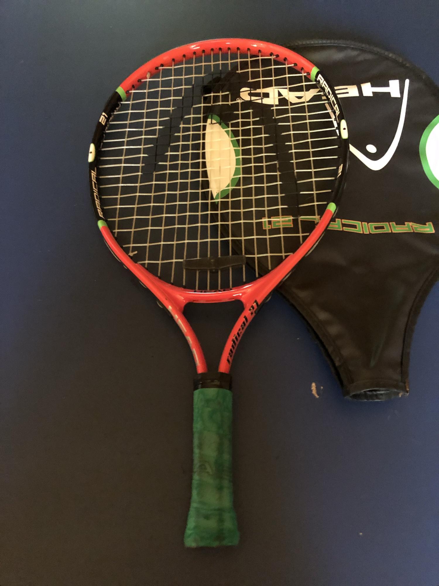 Ракетка для маленького тенниса. Теннисные ракетки маленькие.