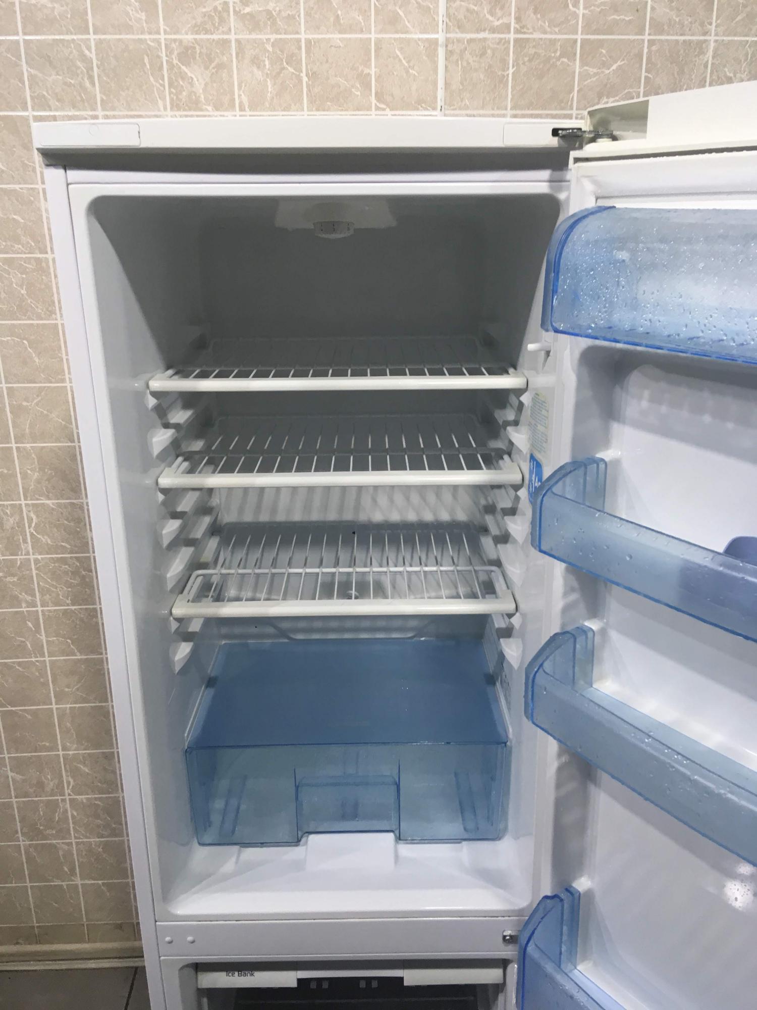 Холодильник Beko 25050