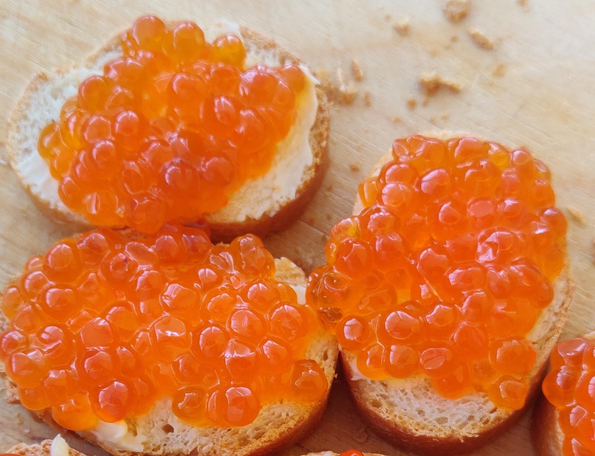 Икра горбуши. Красная икра нерки. Икра нерки и горбуши. Pink Salmon Caviar икра красная.