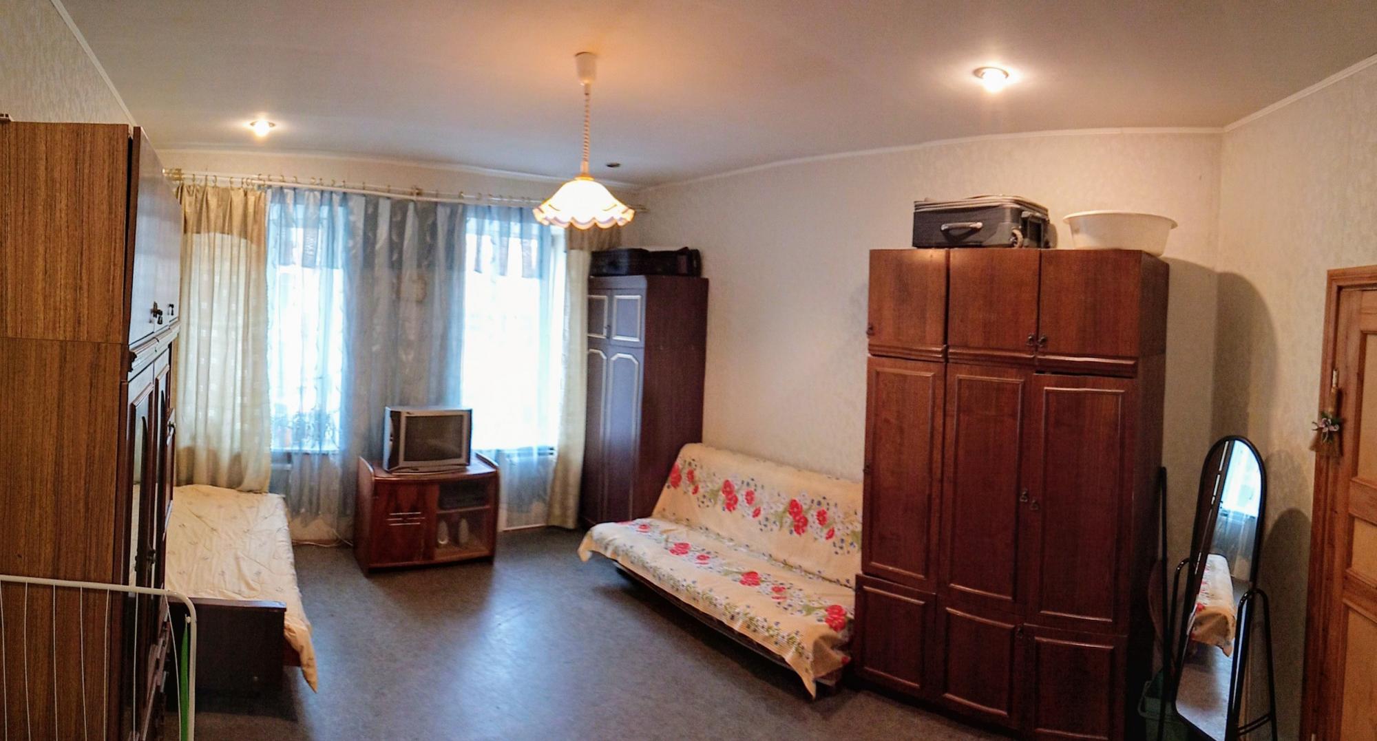 Санкт петербург снять комнату в общежитии. Хозяин зубастой комнаты. 3 Советская Санкт-Петербург район.