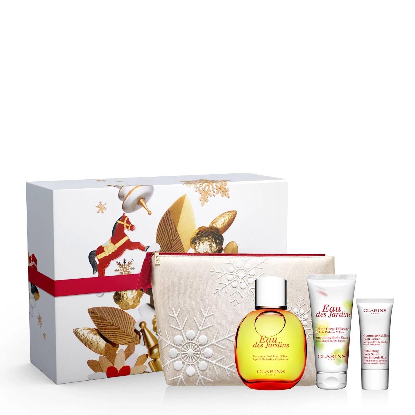 Подарочный набор clarins. Подарочные наборы кларинс. Набор кларинс подарочный Кларенс. Clarins подарочный набор в коробке.